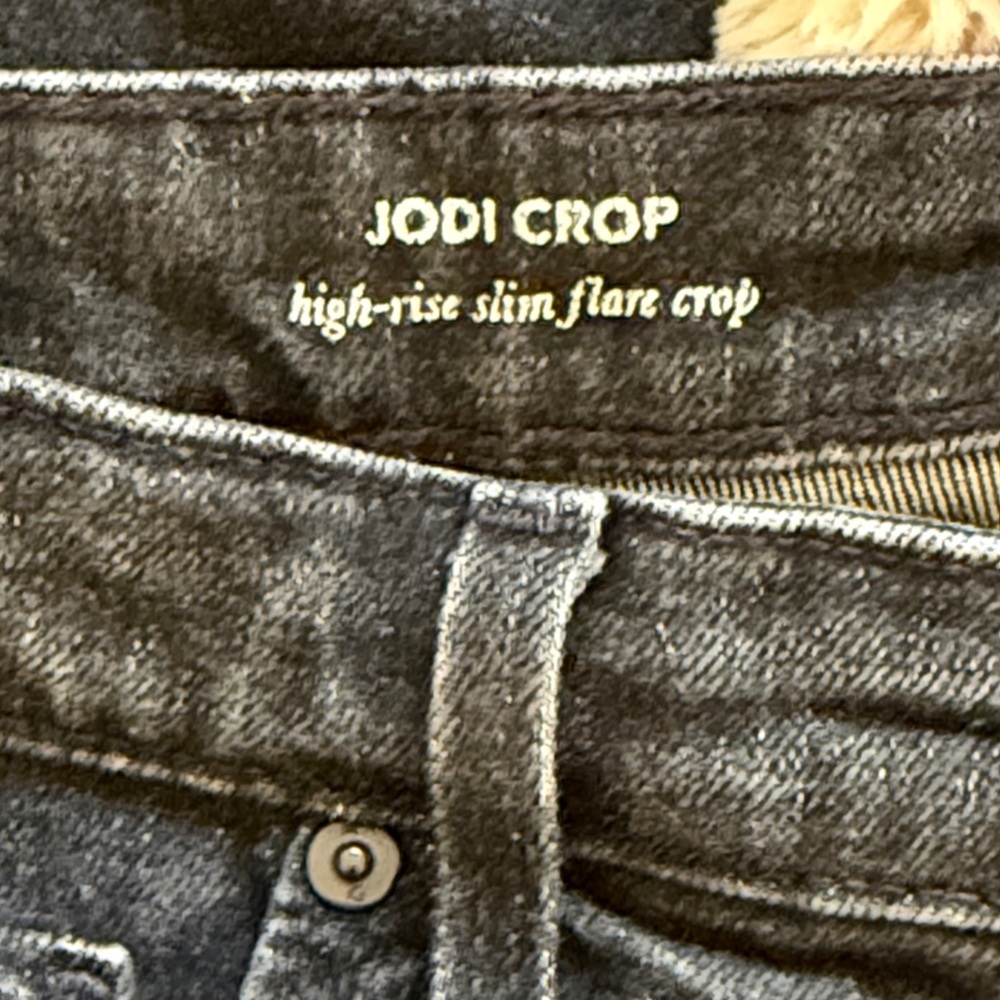 AG Jodi Crop Flared Jeans with Frayed Hem Size 30 - Picture 3 of 6